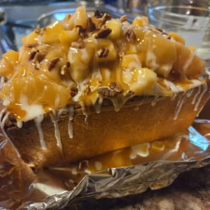 Caramel Apple Swirl Pound Cake